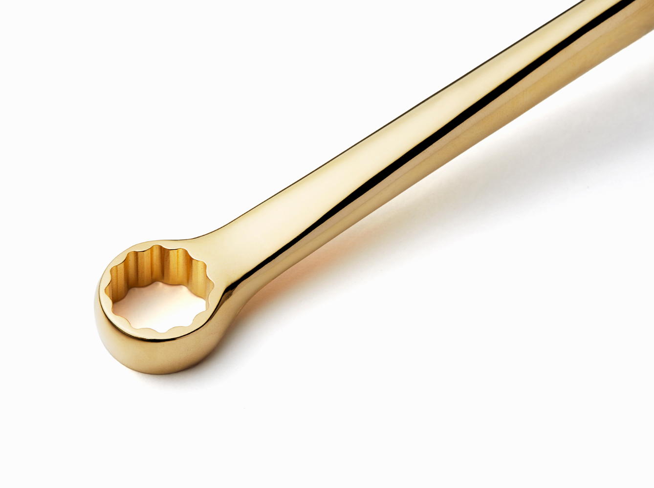 DRIP15GD tool for track nuts, 15mm size. Gold finish