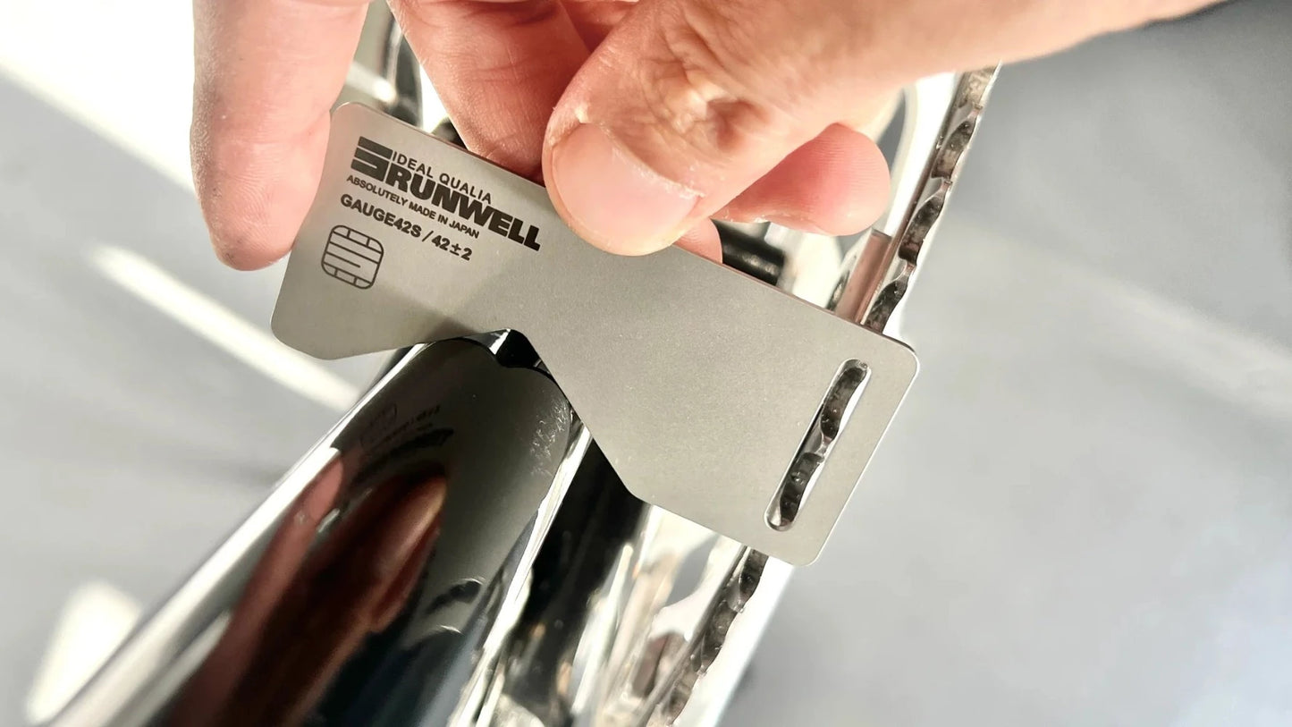 Stainless steel chainline checker by Runwell. New version with open slit for easier use