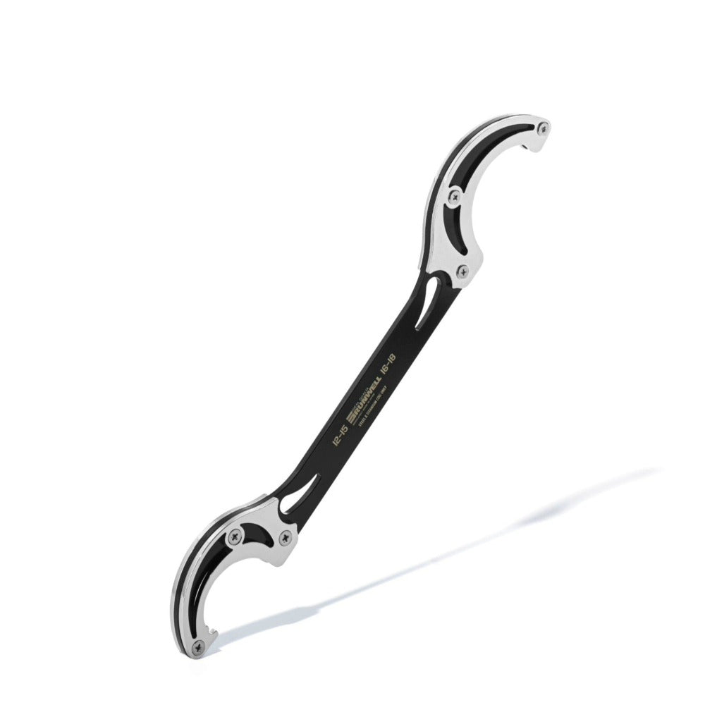 Lockring tool and chainwhip tool combined into one elegant track tool, the COG1218 by Runwell