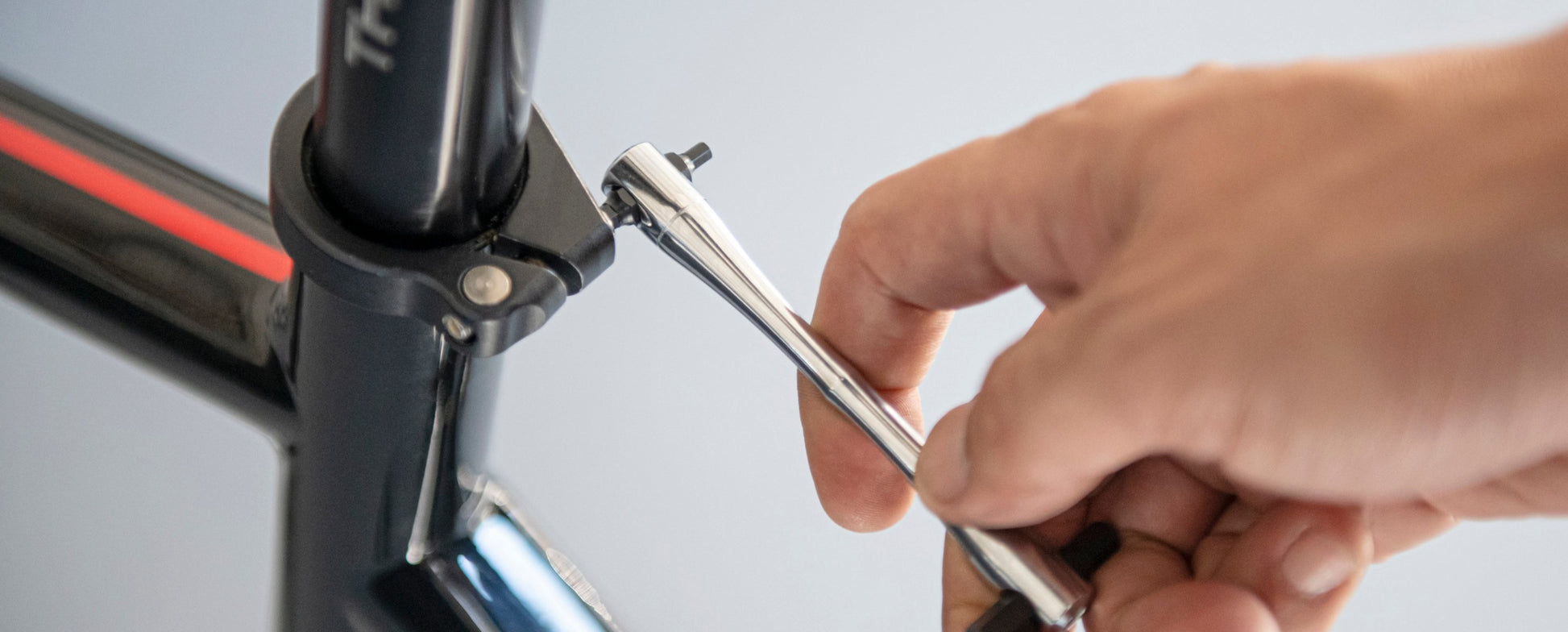 4-in-1 hex wrench, with bamboo design, by Runwell