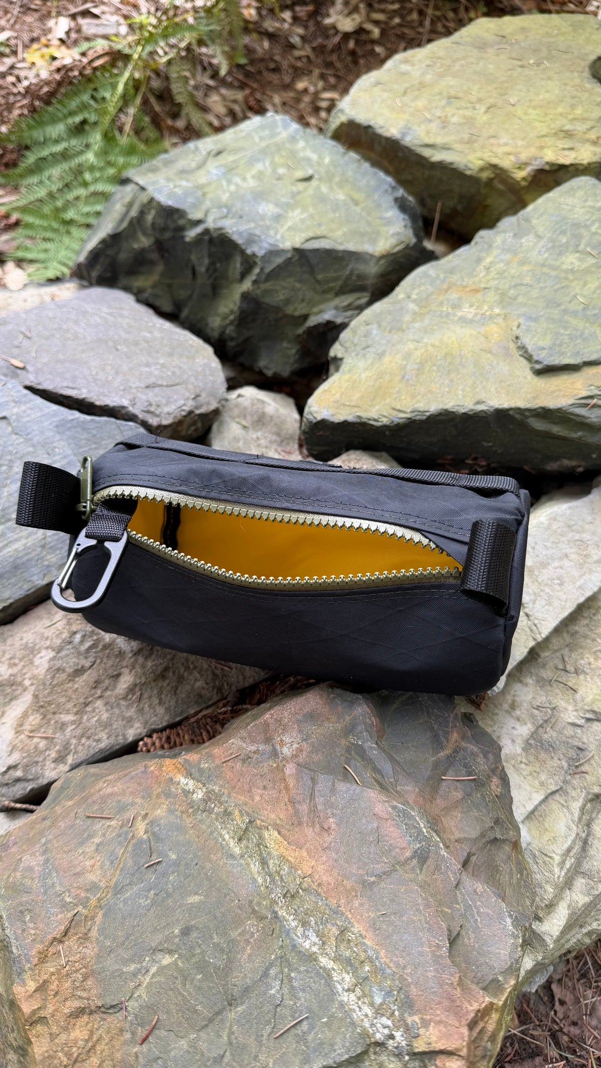 Turbo Synthé Handlebar bag by Yamaska Designs