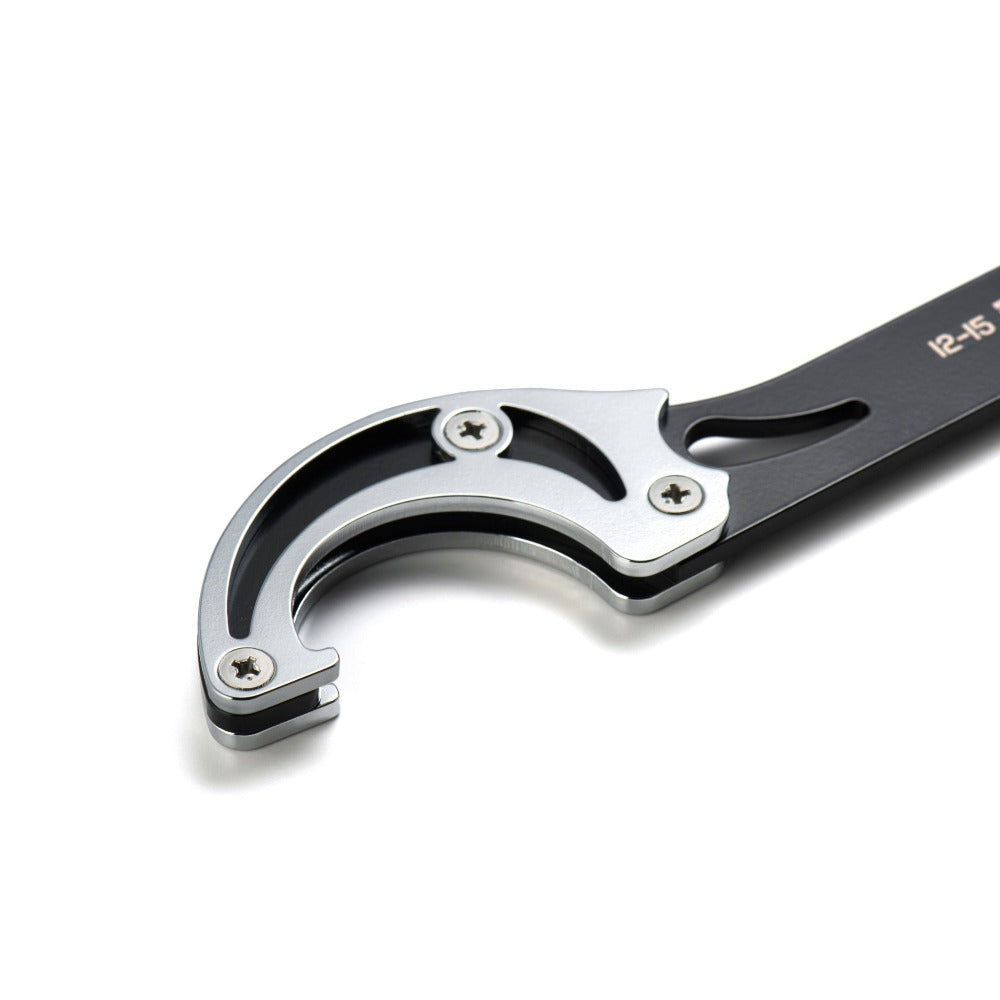 Lockring tool and chainwhip tool combined into one elegant track tool, the COG1218 by Runwell